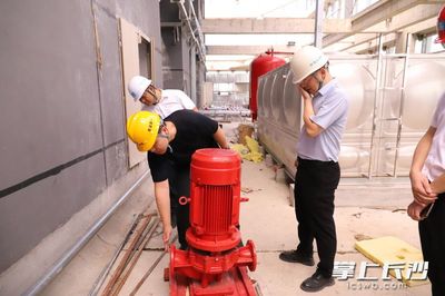 長(zhǎng)沙市建設(shè)工程質(zhì)量安全監(jiān)督站強(qiáng)化施工管理 筑牢質(zhì)量安全防線